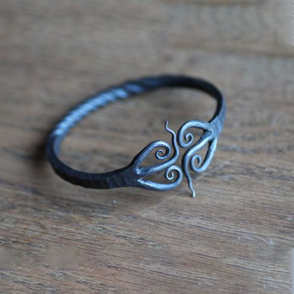 Celtic Twist Bangle